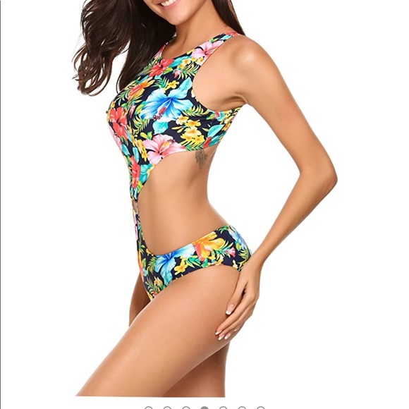 🌺NWT Hawaiian Floral Cut Out One Piece Monokini - Picture 4 of 13
